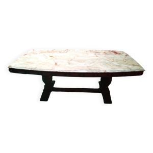 Grande table basse en marbre crème, piètement en bois de merisier massif