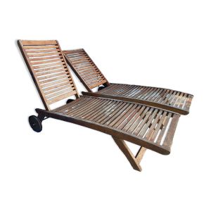 2 chaises longues en bois exotique
