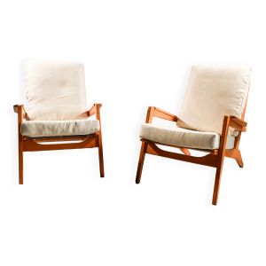 Paire de fauteuils de Pierre Guariche modèle  FS105