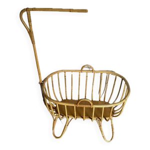 Berceau d'enfant et sa fleche en osier XX siècle