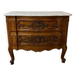 Commode sauteuse en merisier de la fin du  XVIII ème