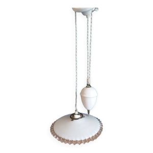 Suspension corole bord dentelé transparent contre poids