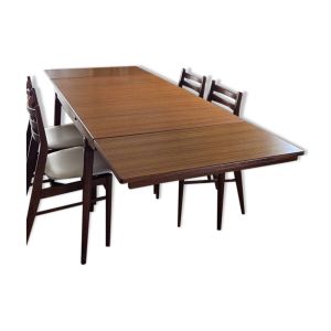Table extensible scandinave en teck