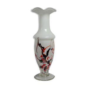Vase corolle en opaline blanche motifs orangé brun
