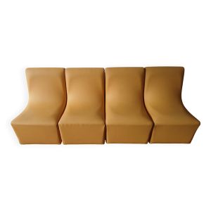 Lot de 4 chauffeuses années 70/80 vintage en similli cuir  jaune moutarde