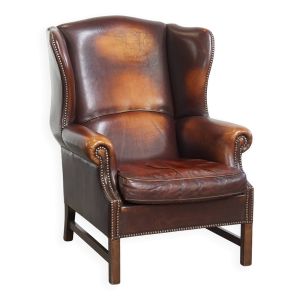 Fauteuil à oreilles en peau de mouton foncée de style anglais