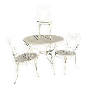 Salon de jardin vintage en fer forgé, table et 3 chaises