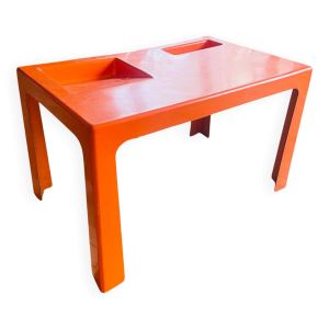 Table basse orange en fibre de verre Prisunic