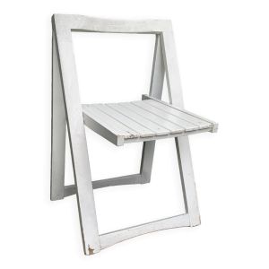 chaise  pliante blanche