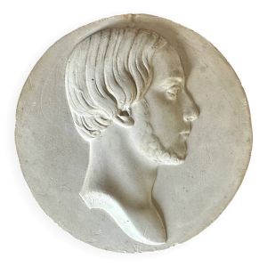 Buste médaillon en plâtre, XIXème