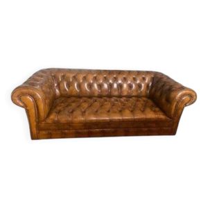 Canapé Chesterfield 3 places en cuir marron
