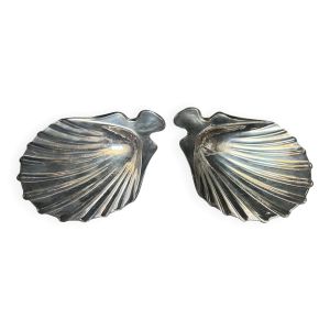 Ensemble de deux vides poche en métal, forme de coquille saint-jacques