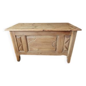 Coffre ancien rustique bois massif