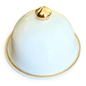 Beurrier ''Petite cloche'' en porcelaine blanc et doré - 1970.