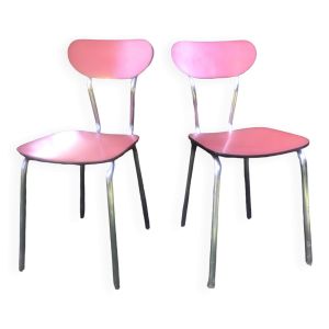 Chaises en formica rouge