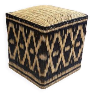 Pouf marocain assise cube en rotin osier graphique ikat vert foncé sapin forêt