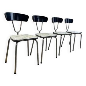 Suite de 4 chaises vintage en formica avec structure chromée
