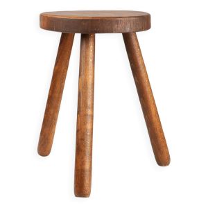 Tabouret bas rustique brutaliste tripode en bois massif de fabrication artisanale française