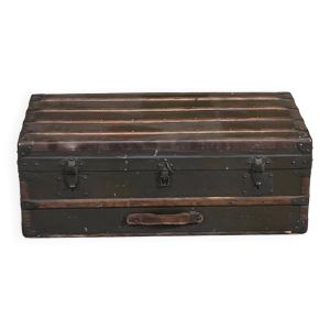 Ancienne malle de voyage
