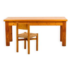 Bureau René Martin et chaise Méribel de Charlotte Perriand 1955