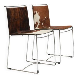 Paire de chaises fil en peau de vache, pascal mourgue, 1980s
