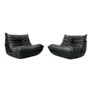 Fauteuils Togo en cuir noir attribués à Michel Ducaroy pour Ligne Roset, lot de 2