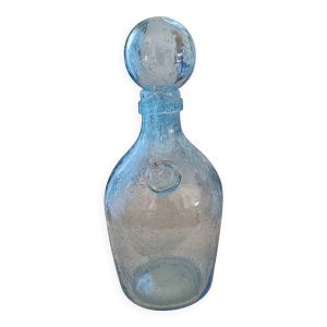 Bouteille carafe en verre bleu Biot