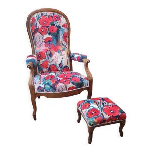 Fauteuil et repose-pied Voltaire
