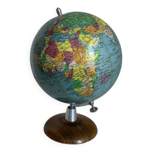 Globe terrestre, mappemonde Girard et Barrère en bois, 1960