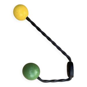 Ancienne patère en fer forgé à boules colorées – années 50