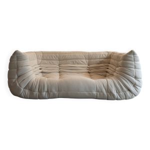 Canapé moyen togo par Michaële Ducaroy pour ligne Roset