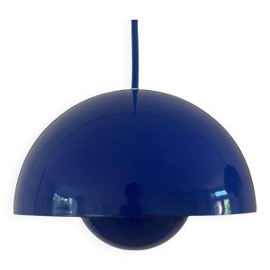 Lampe pot de fleurs Verner Panton - Louis Poulsen - suspension pot de fleurs