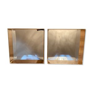 Paire d’étagères en lucite des années 1970