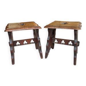 Paire anciens tabourets bois sculpté