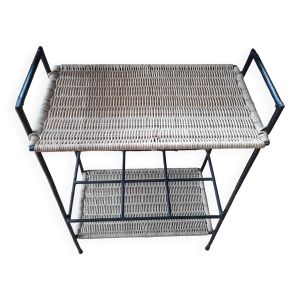 Etagère vintage en métal et osier