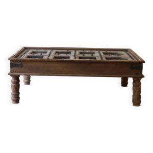 Table basse vieux plateau indien