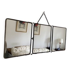 Miroir triptyque de barbier, coiffeur en simili lézard noir, 1950