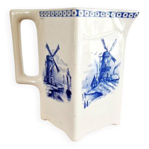 Pichet ancien en faïence fine Villeroy et Boch XIX ème siècle