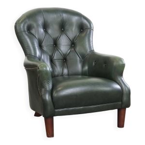Fauteuil Chesterfield en cuir de vachette vert de style anglais