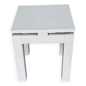 Table basse carrée scandinave vintage blanche