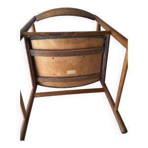 Chaise accoudoir en merisier massif années 1960