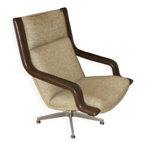 Fauteuil F140 Geoffrey Harcourt