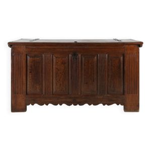 Coffre à linge ancien en chêne de Guillaume III, XVIIIe siècle