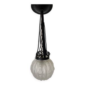 Suspension Art Déco 1930 en verre dépoli et fer forgé