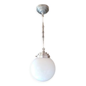 Suspension en opaline blanche Art déco