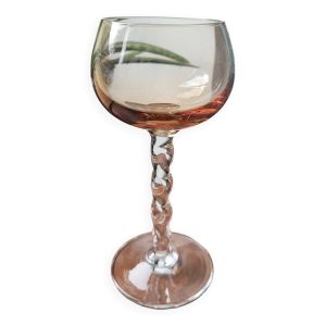 Verre à pied torsadé en cristal