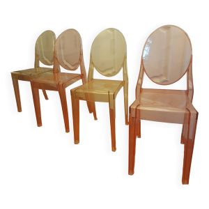 Suite de 4 chaises Victoria Ghost Starck Kartell