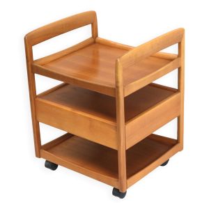 Desserte vintage en bois sur roulettes