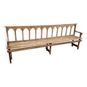 Banc d'église patiné