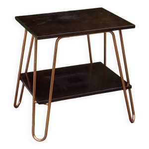 Table d’appoint double plateaux en bois, piètement cuivre, années 50